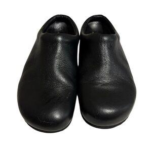 Free People Cambria Clog Foobed Wisteria Leather Mules 40 Black